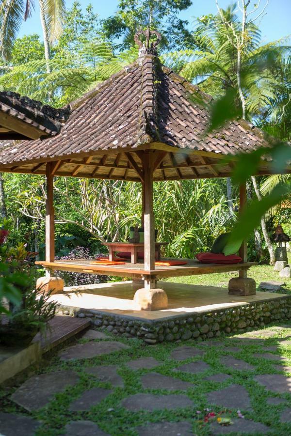 Prana Dewi Mountain Resort จาตีลูวีห์ ภายนอก รูปภาพ